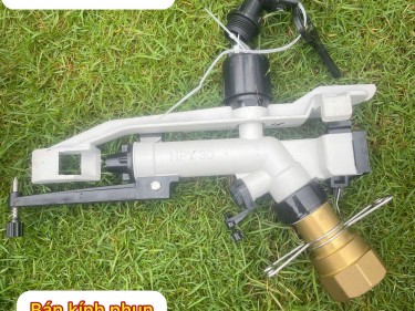 Béc NPY30 - Béc đồng cánh đập tưới phun mưa bán kính tưới 23 mét